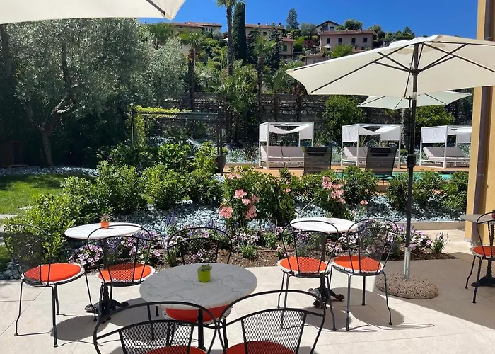 Charming Boutique 4*