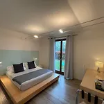 Bed & Breakfast Charming Boutique
