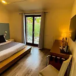 Charming Boutique Bed & Breakfast 4*